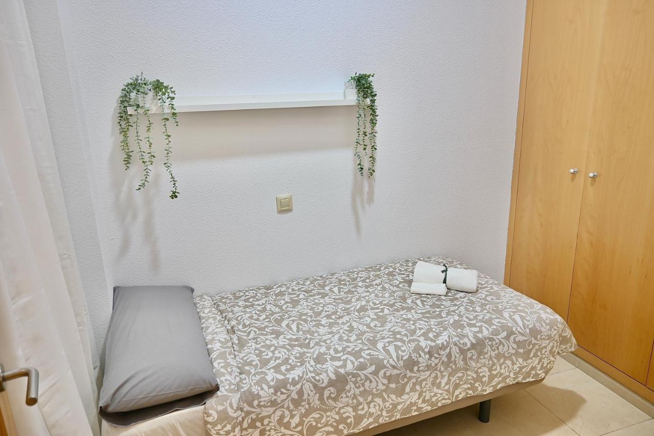 For You Rentals Centrico Apartamento Temporal En La Calle Infanta Inf1A Madryt Zewnętrze zdjęcie