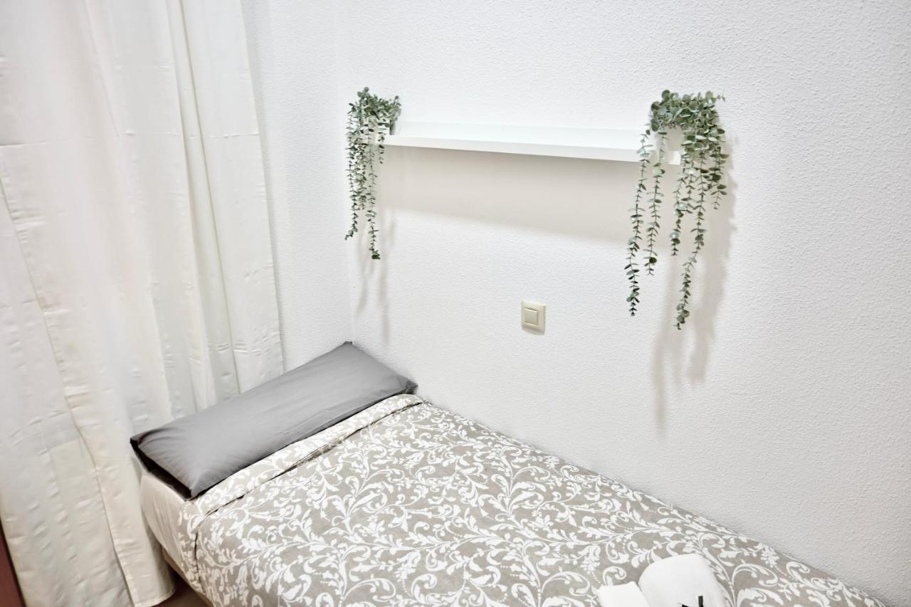 For You Rentals Centrico Apartamento Temporal En La Calle Infanta Inf1A Madryt Zewnętrze zdjęcie